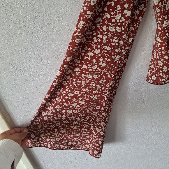 SHEIN Rust Floral Blouse with Tie Front - Picture 5 of 6